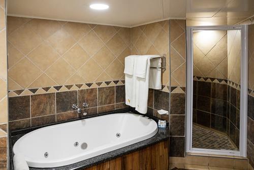 Warmbaths, A Forever Resort: Hotel Suite. 2 Persons Max