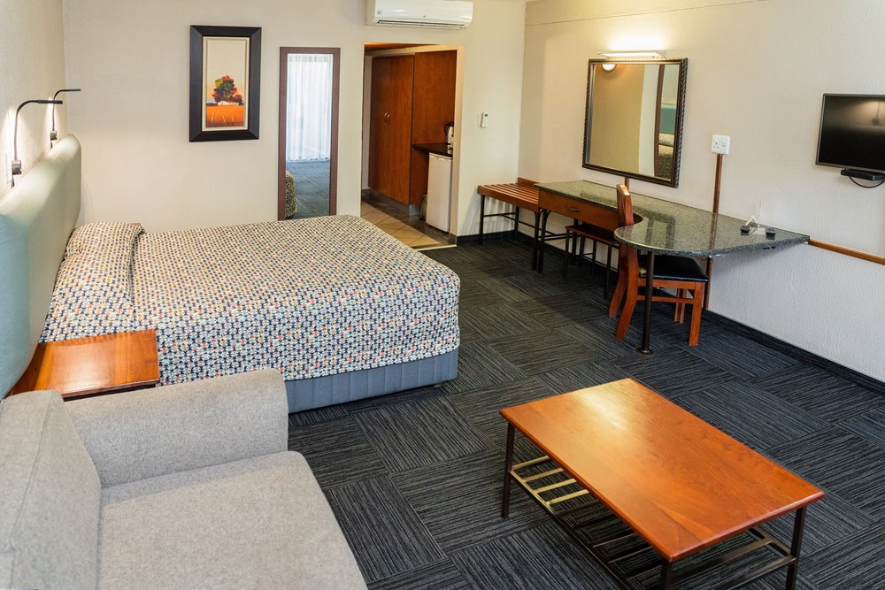 Warmbaths, A Forever Resort: 4-Sleeper Hotel Room on 2nd floor